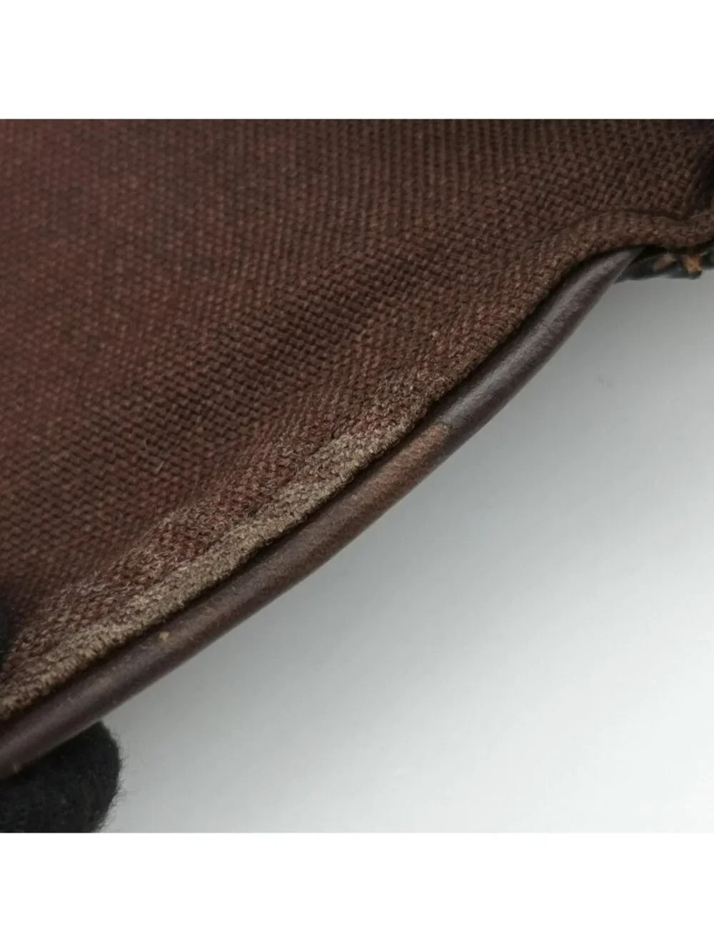 Louis Vuitton Brooklyn MM Ebene Damier Canvas Tote